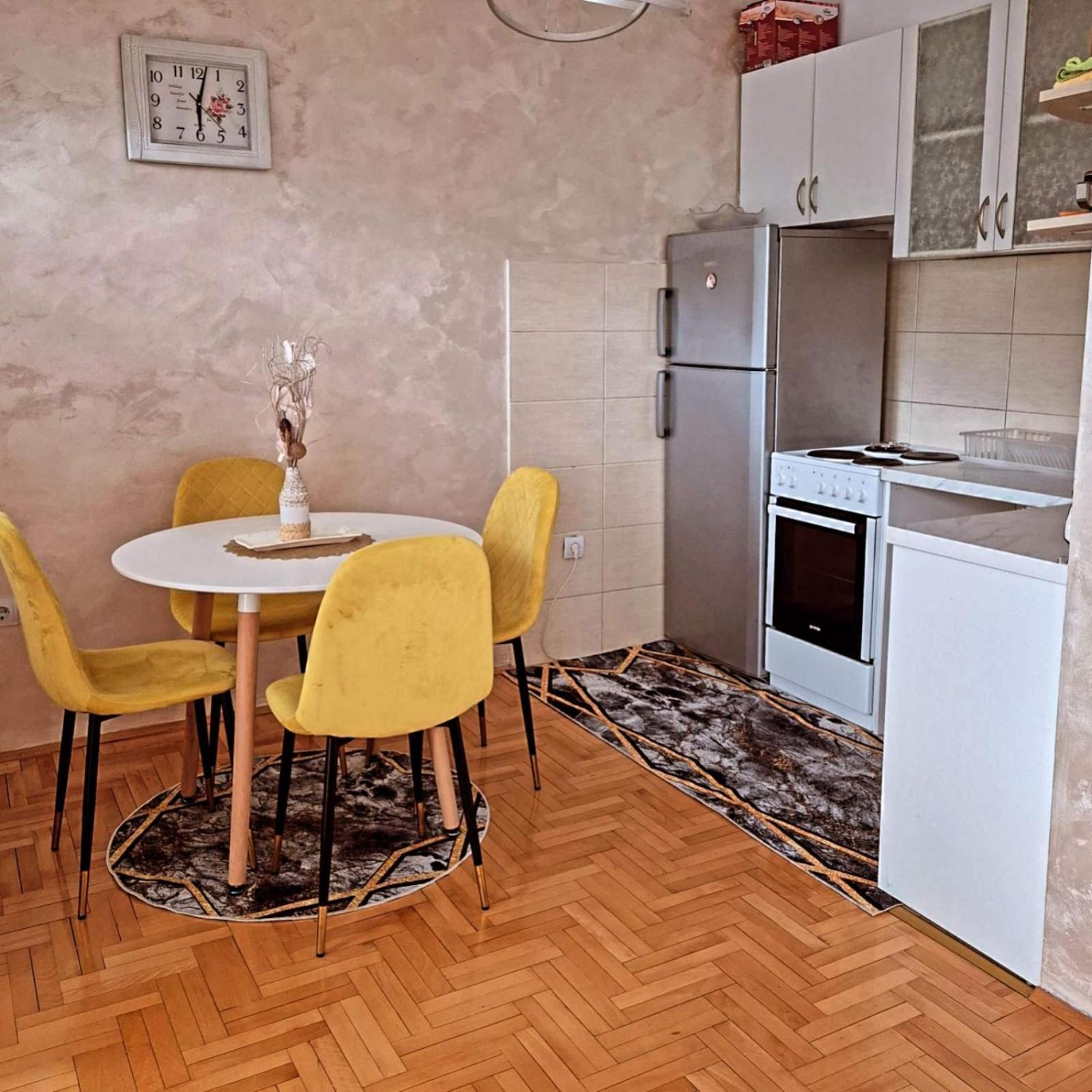 Apartman Bujisic Διαμέρισμα Plužine Εξωτερικό φωτογραφία